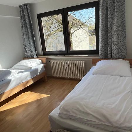 Zimmer Fuer Monteure, Handwerker Oder Reisende エッセン エクステリア 写真
