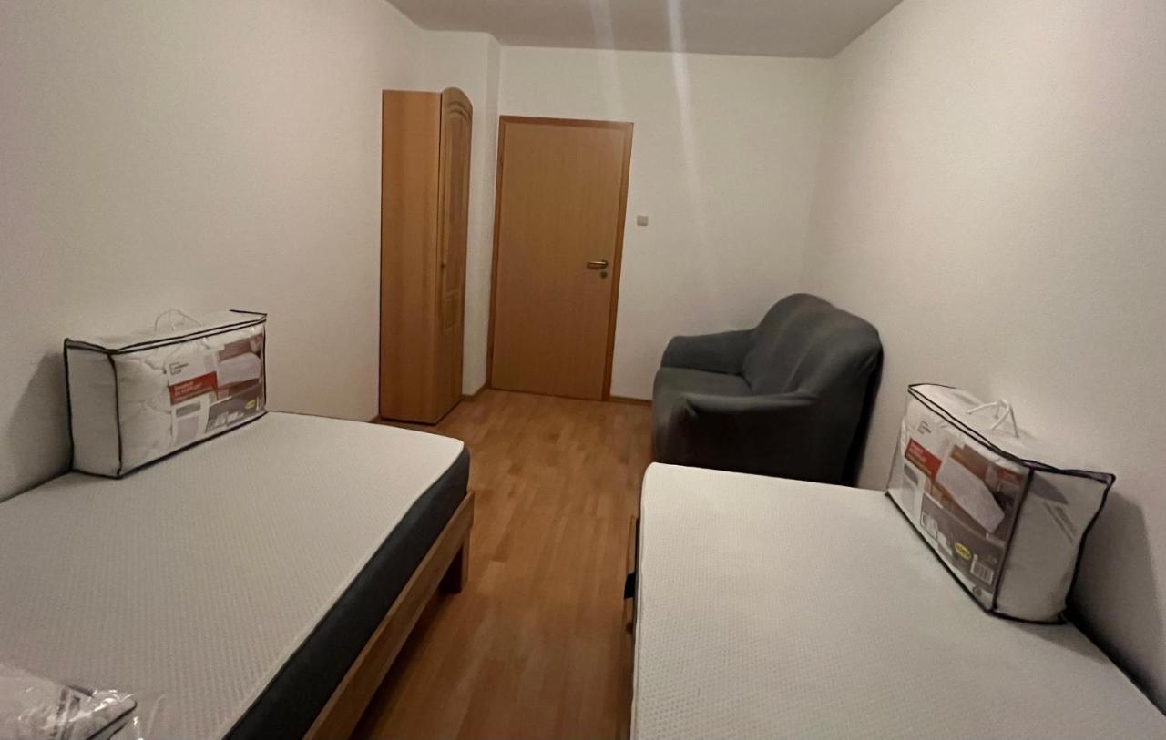 Zimmer Fuer Monteure, Handwerker Oder Reisende エッセン エクステリア 写真